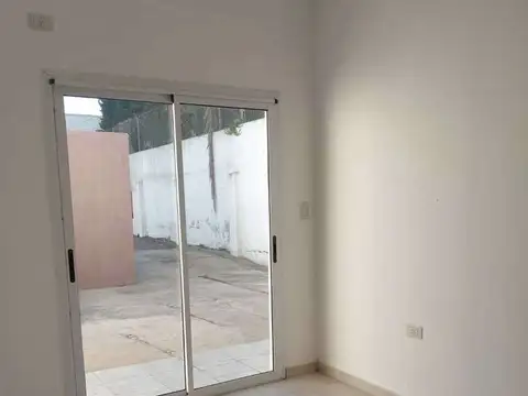 Departamento en Venta en Plaza Sarmiento, USD 65.000