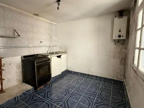 Casa 6 ambientes con 4 baños