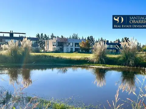 Venta Medal Condominio amplio al golf 3 Ambientes con renta