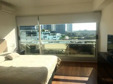 Rosario Vera Peñaloza 500, Piso 10