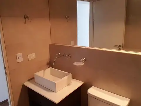 DEPTO MONOAMBIENTE EN ALQUILER C/ COCHERA BELGRANO