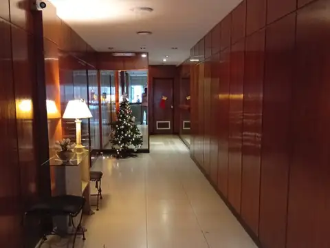 Juan B. Ambrosetti 100, Piso 5