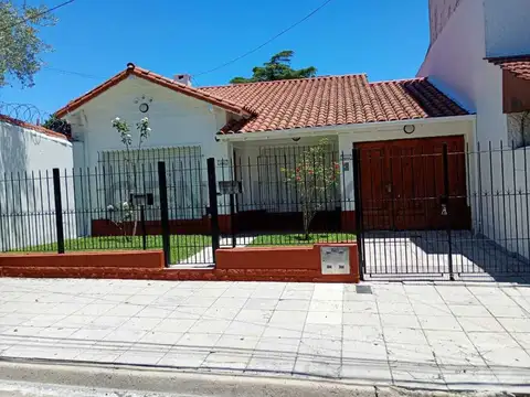 Casa en Alquiler en Olivos, $ 1.700.000