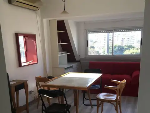 VENTA 2 AMB RECOLETA AL FRENTE PISO ALTO. APTO CREDITO