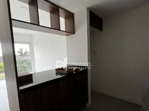 Departamento 2 ambientes sin cochera en Loma Verde