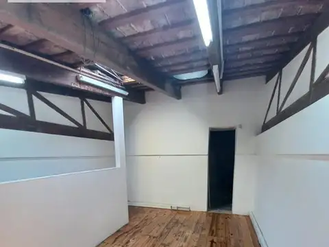 Córdoba al 900 oficina 17