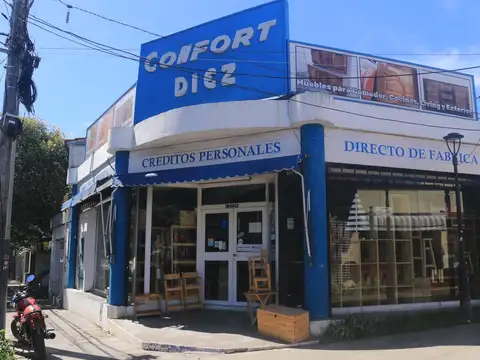 Tapia de Cruz al 300