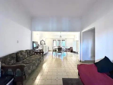 Depto Tipo Casa en Venta de 2 ambientes