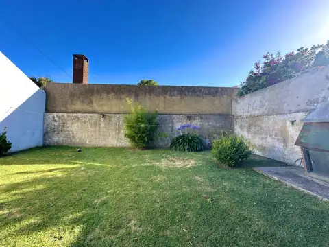 venta ph 2 ambientes con parque y cochera CHAUVIN