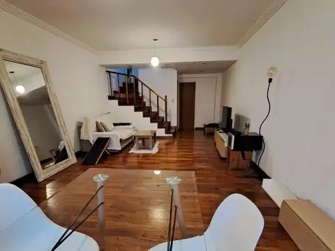 Depto Tipo Casa en Venta de 3 dormitorios