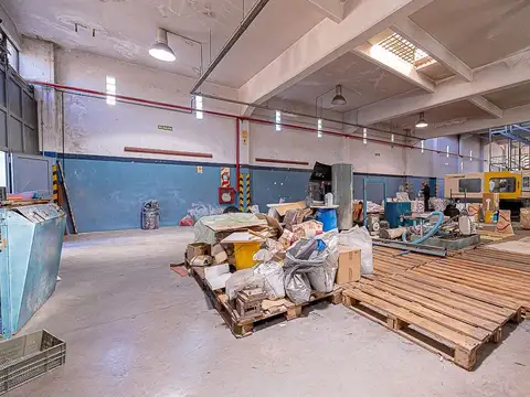 Galpon en Venta en Villa Lugano, USD 400.000