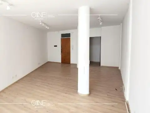 Oficina en Alquiler en Avellaneda, $ 300.000