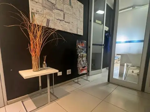 Venta Centro Medico - Italia 300