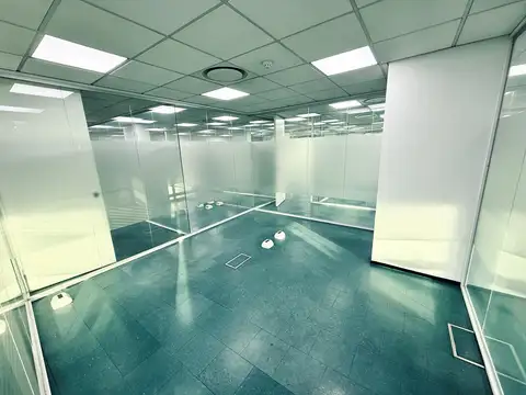 Oficina en Alquiler al Norte