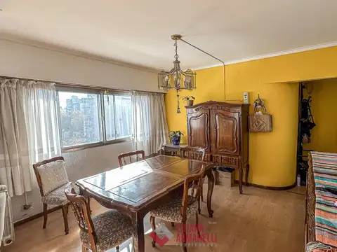 4 AMBIENTES CON DEPENDENCIA