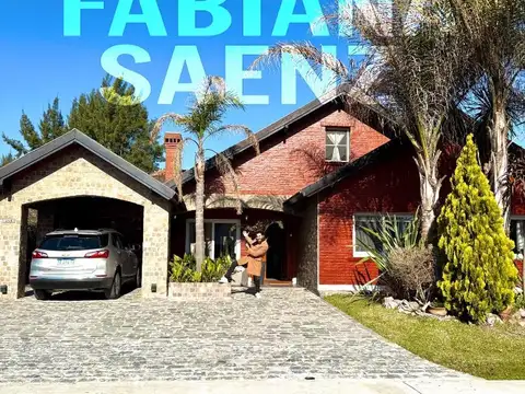 Casa en venta de 6 ambientes, Echeverria del lago Canning