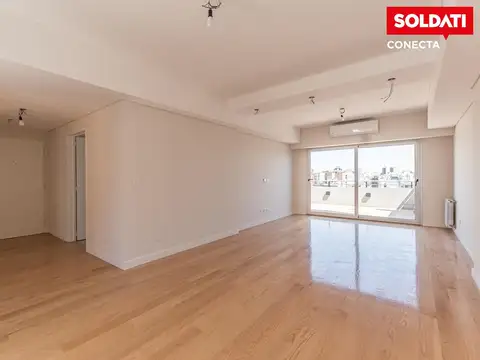 Departamento en venta de 6 ambientes en Caballito con. Excelente construcción.