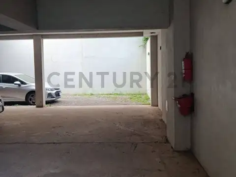 4 DE ENERO 1000, Piso 0