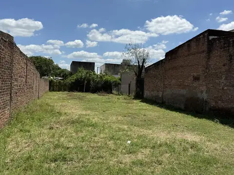 AMPLIO TERRENO EN VENTA