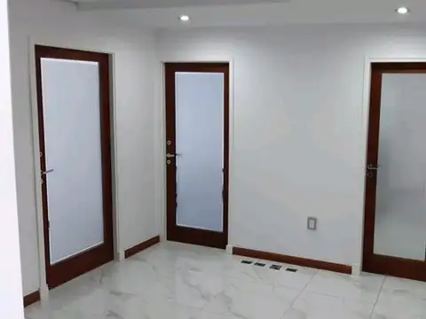 BLOQUE DE 5 OFICINAS EN PLENO CENTRO