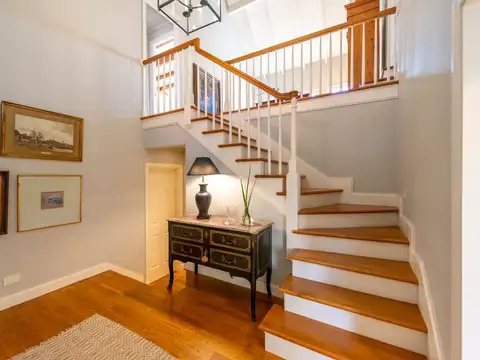 CASA 9 AMBIENTES BARRIO PRIVADO SAN JORGE TORCUATO