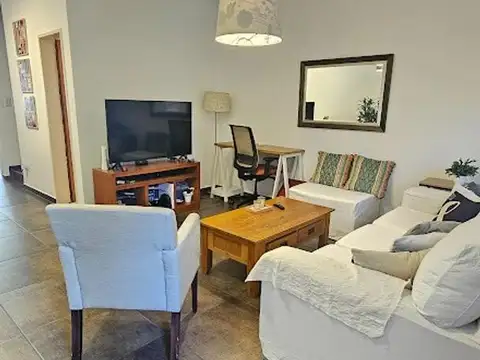 Depto Tipo Casa en Venta de 4 ambientes