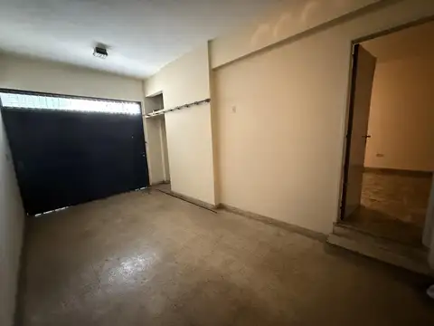 Depto Tipo Casa 4 ambientes con 1 baño