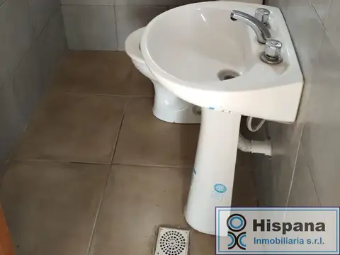 Local en Alquiler, sobre la calle Manuel Maza, Del Viso, Pilar.