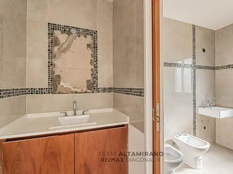 CASA EN VENTA EN EL CAUCE CITY BELL