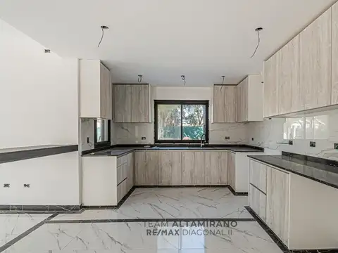 132 bis y 476, El Cauce 100