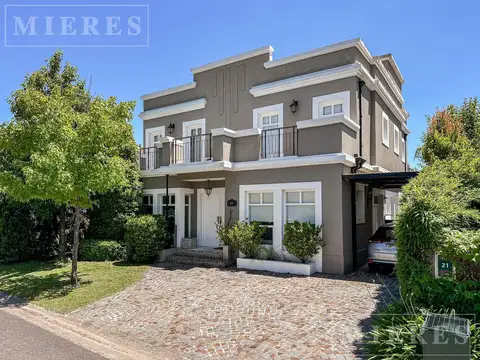 El Jacarandá - Casa en Venta