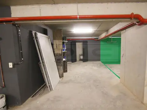 Cochera en venta  en  Olivos