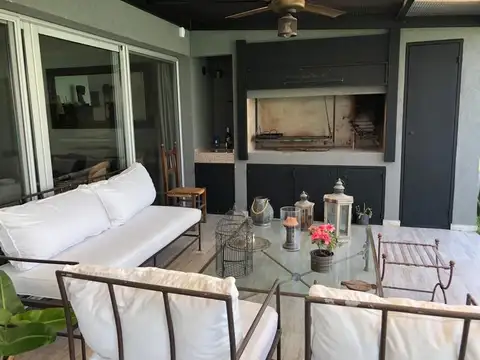 Casa  en Alquiler en Ayres Plaza, Pilar, G.B.A. Zona Norte