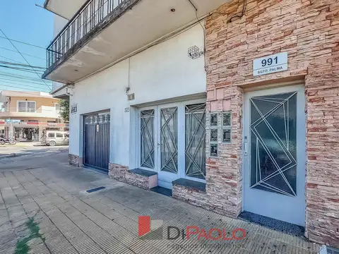 Depto Tipo Casa 4 ambientes con 1 baño