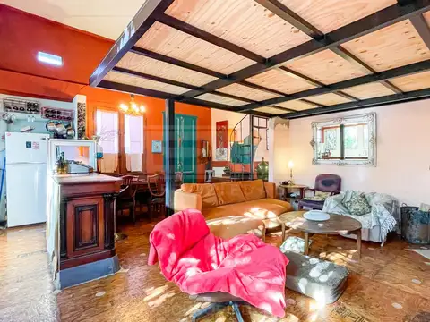 Casa en Venta con 1 cochera