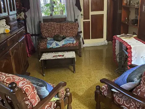 Casa en Venta en Isidro Casanova, USD 55.000