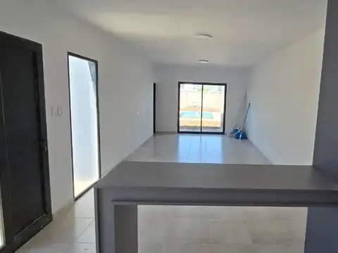 Casa en alquiler Reconquista Bo: Los Naranjos