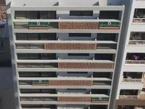 HERMOSO MONOAMBIENTE CON BALCÓN! 4°B