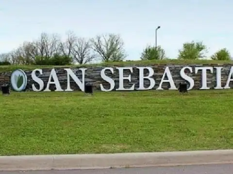 San Sebastian, Area 8, Pilar