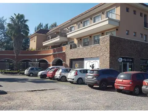 Local en Alquiler en Pueblo Caamaño, $ 1.244.000