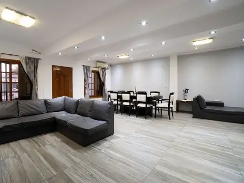 Casa en Venta en Villa Santos Tesei, USD 175.000