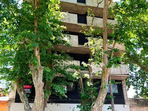 Venta Departamento 2 dormitorios a estrenar con patio Refinerías Rosario