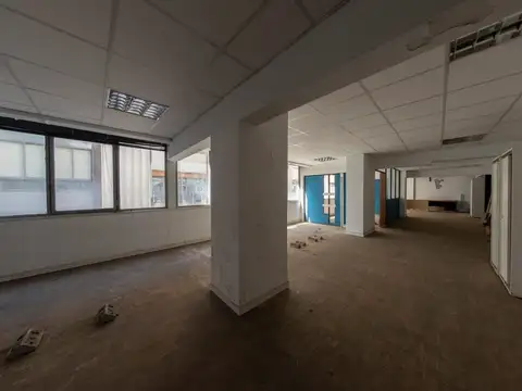 Oficina Monoambiente con 2 baños