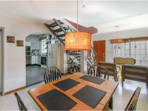 VENTA CASA PH 4 AMBIENTES QUINCHO COCHERA QUILMES