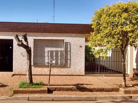 Casa 3 dormitorios, Bº 2 Hermanos