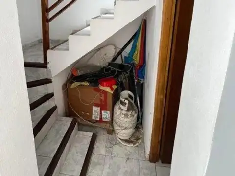 Depto Tipo Casa en Venta 15 años