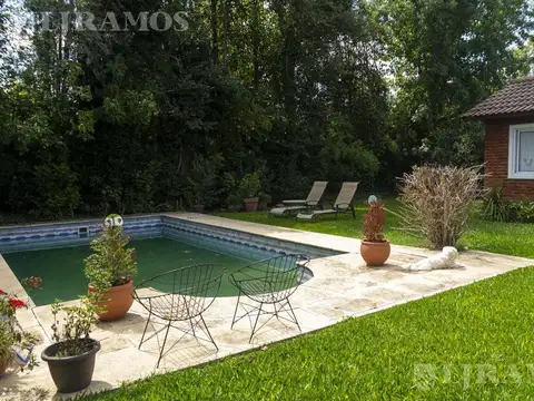 Venta Casa - Planta baja | 4 Dormitorios | Pileta - La Masía Pilar - APTA CREDITO