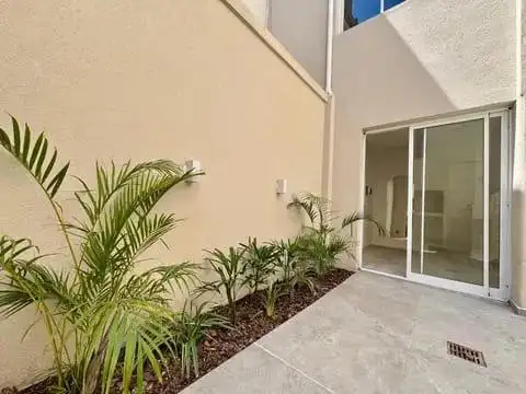 Depto Tipo Casa en Venta al Norte