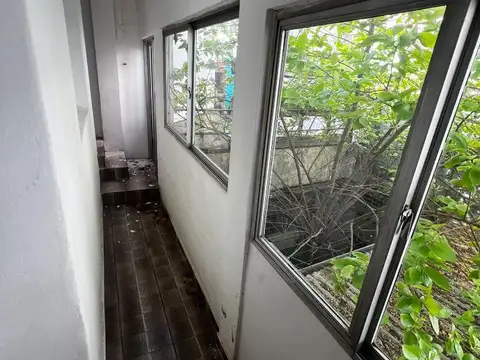 Ph apto profecional. planta alta zona plaza mitre