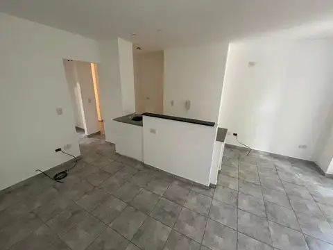 Departamento en alquiler en calle 34 e/ 12 y 13